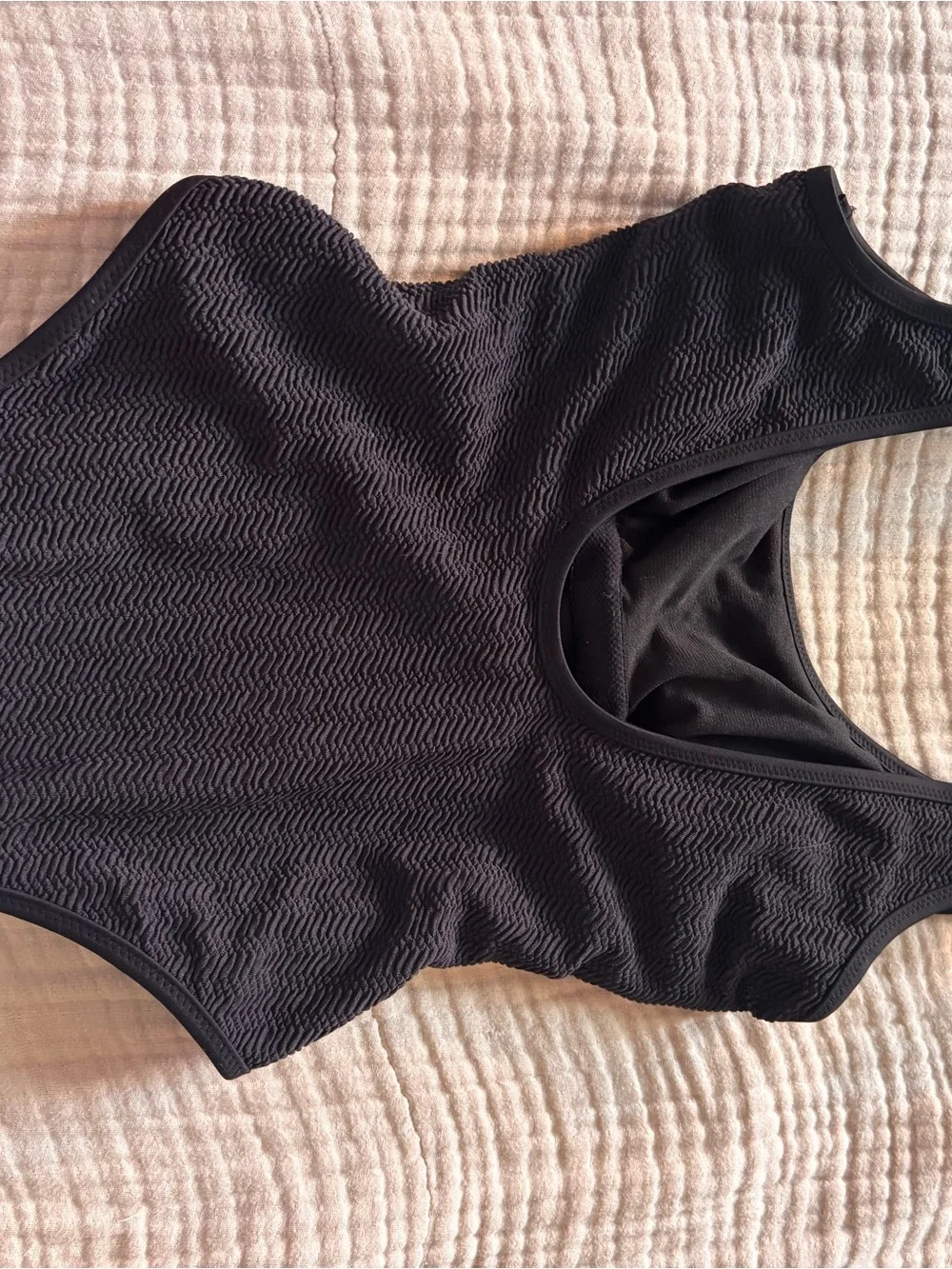 No Boundaries Black Textured Scoop-Neck Bodysuit
